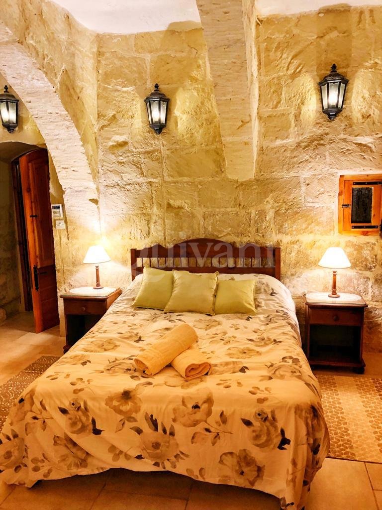 Gharb, Furnished Farmhouse