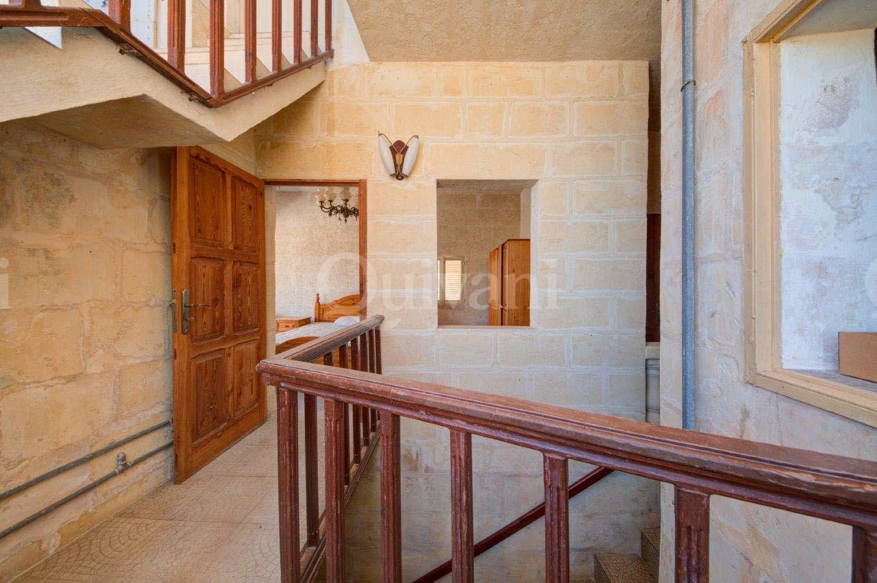 Gharb, Furnished House of Character