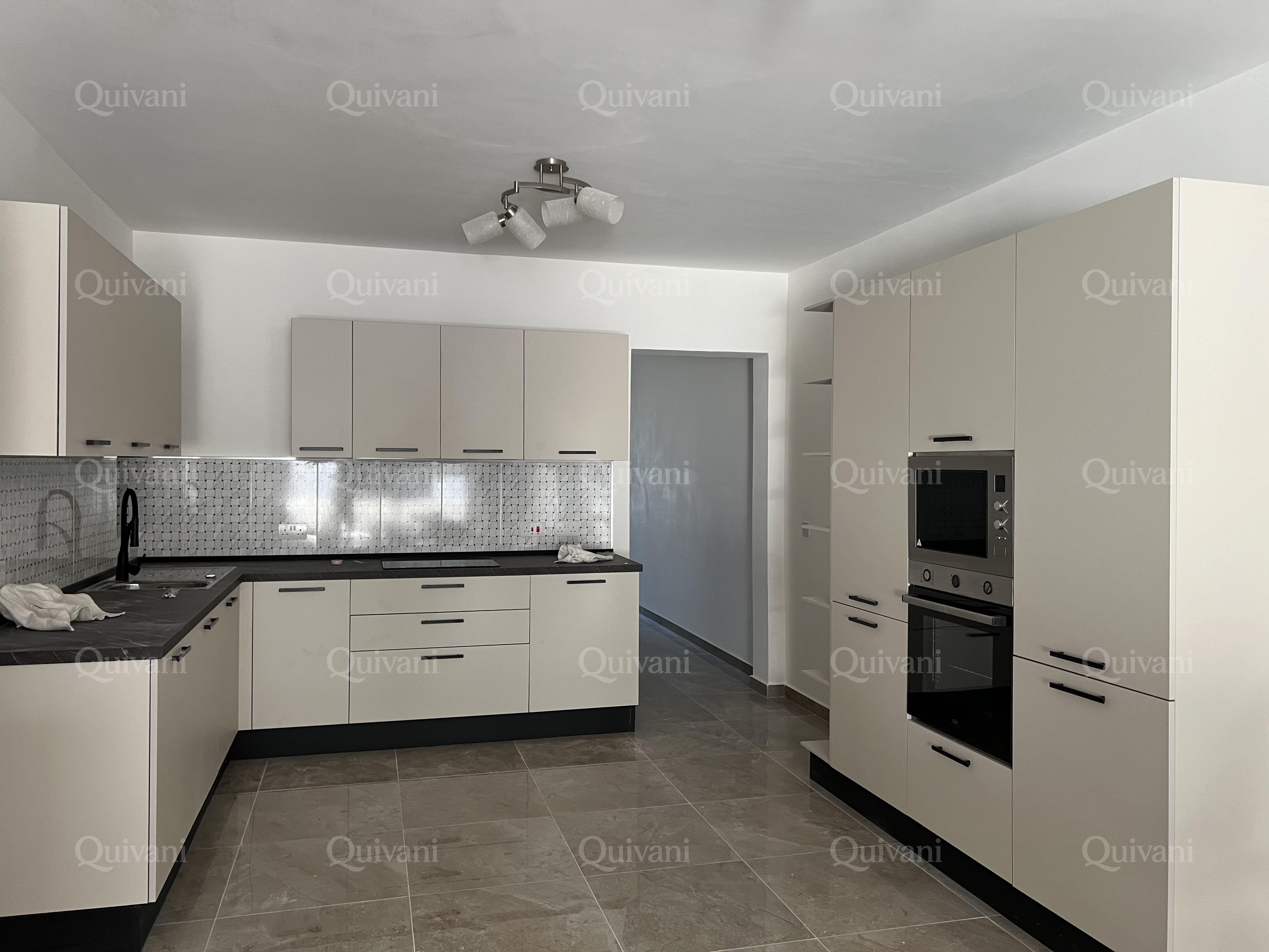 Victoria, Furnished Apartment
