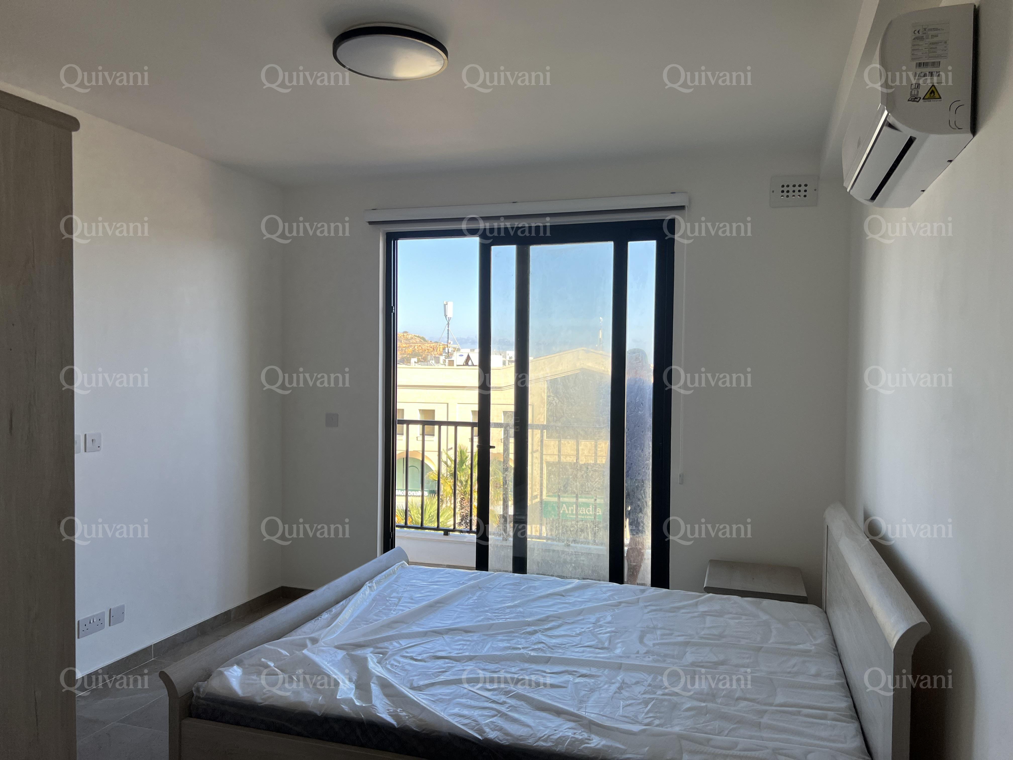 Victoria, Furnished Apartment
