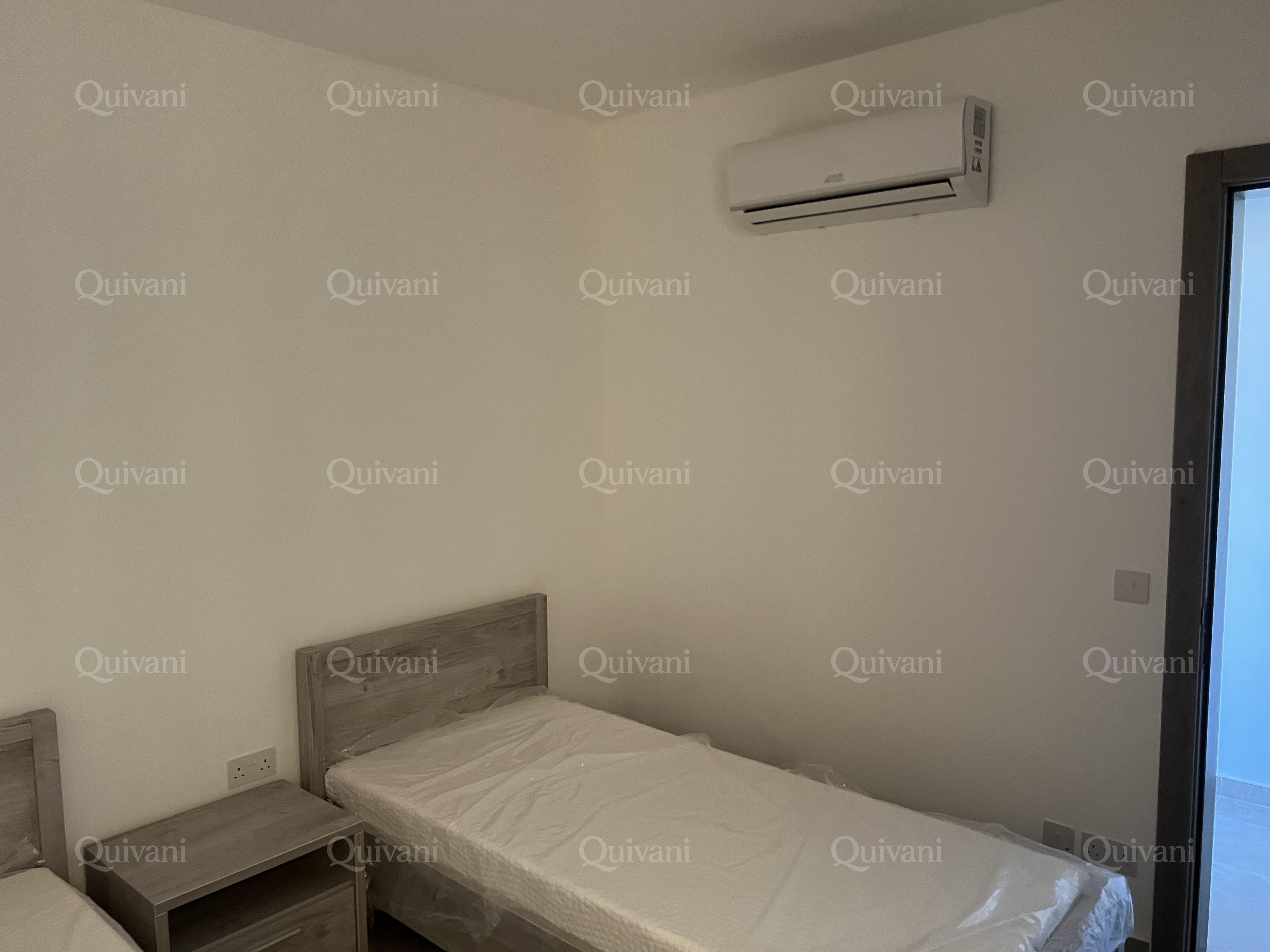 Victoria, Furnished Apartment