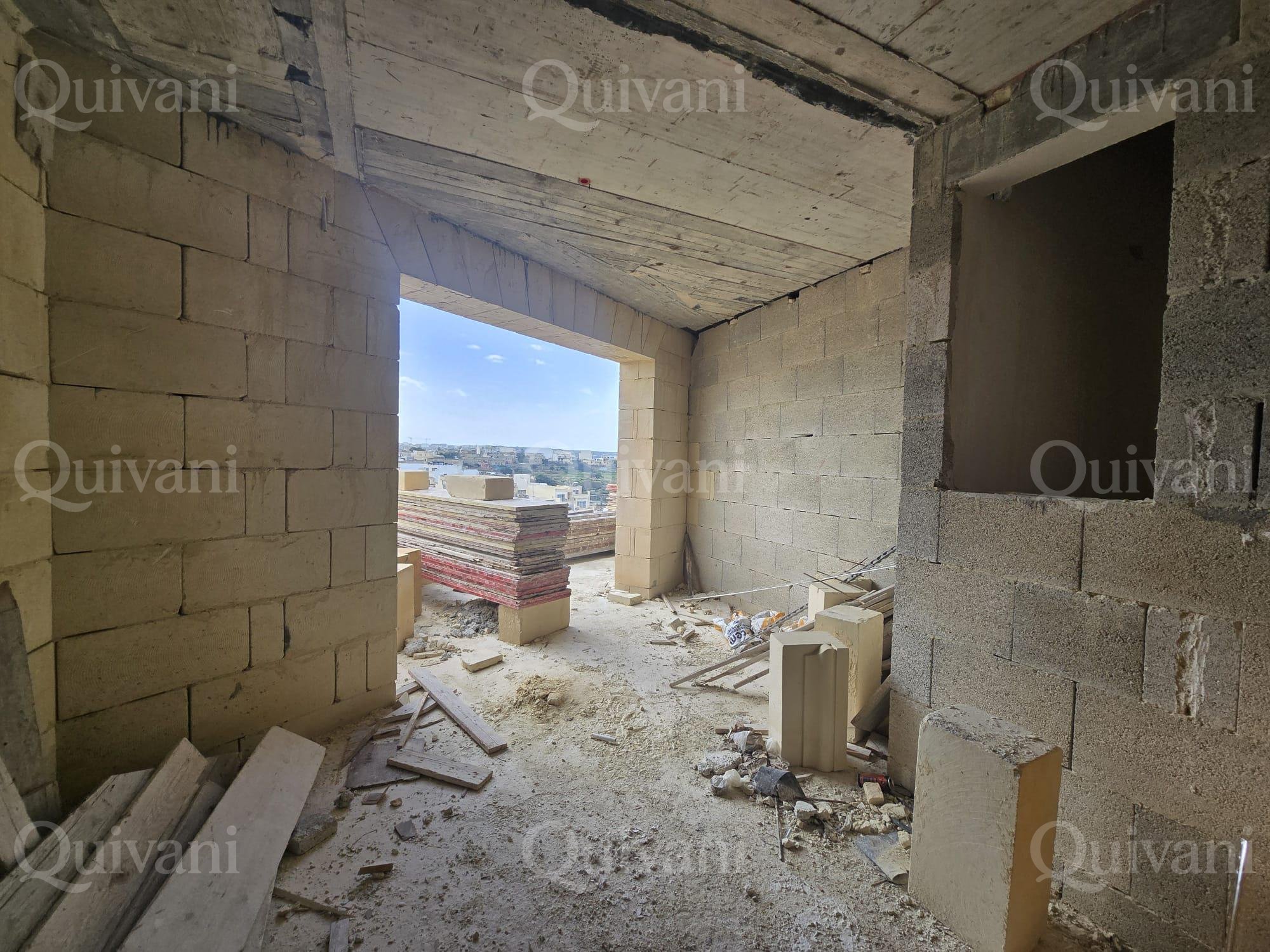 Fontana, Shell form Penthouse