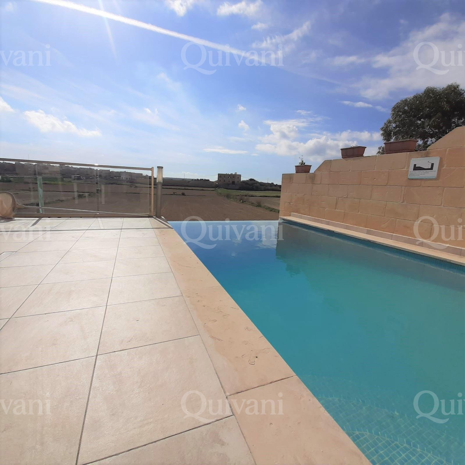 Gharb, Furnished House of Character
