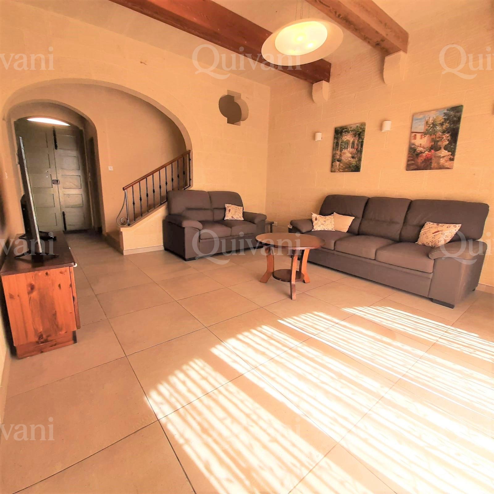 Gharb, Furnished House of Character