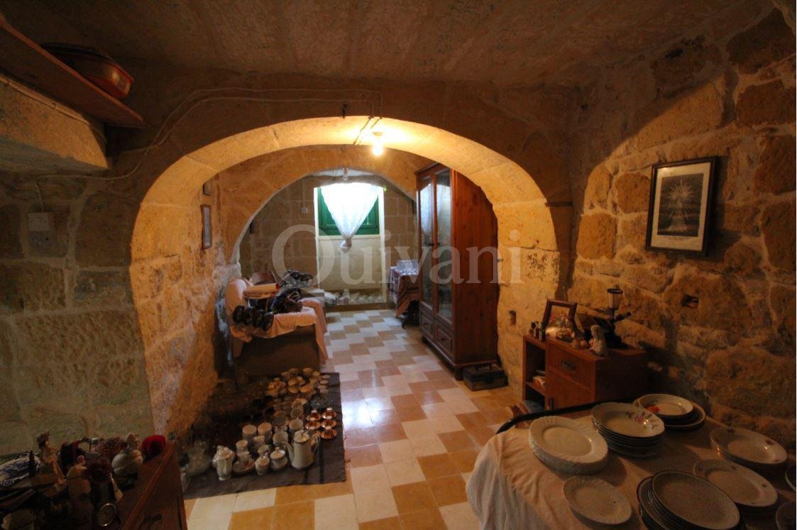 Munxar, Converted House of Character