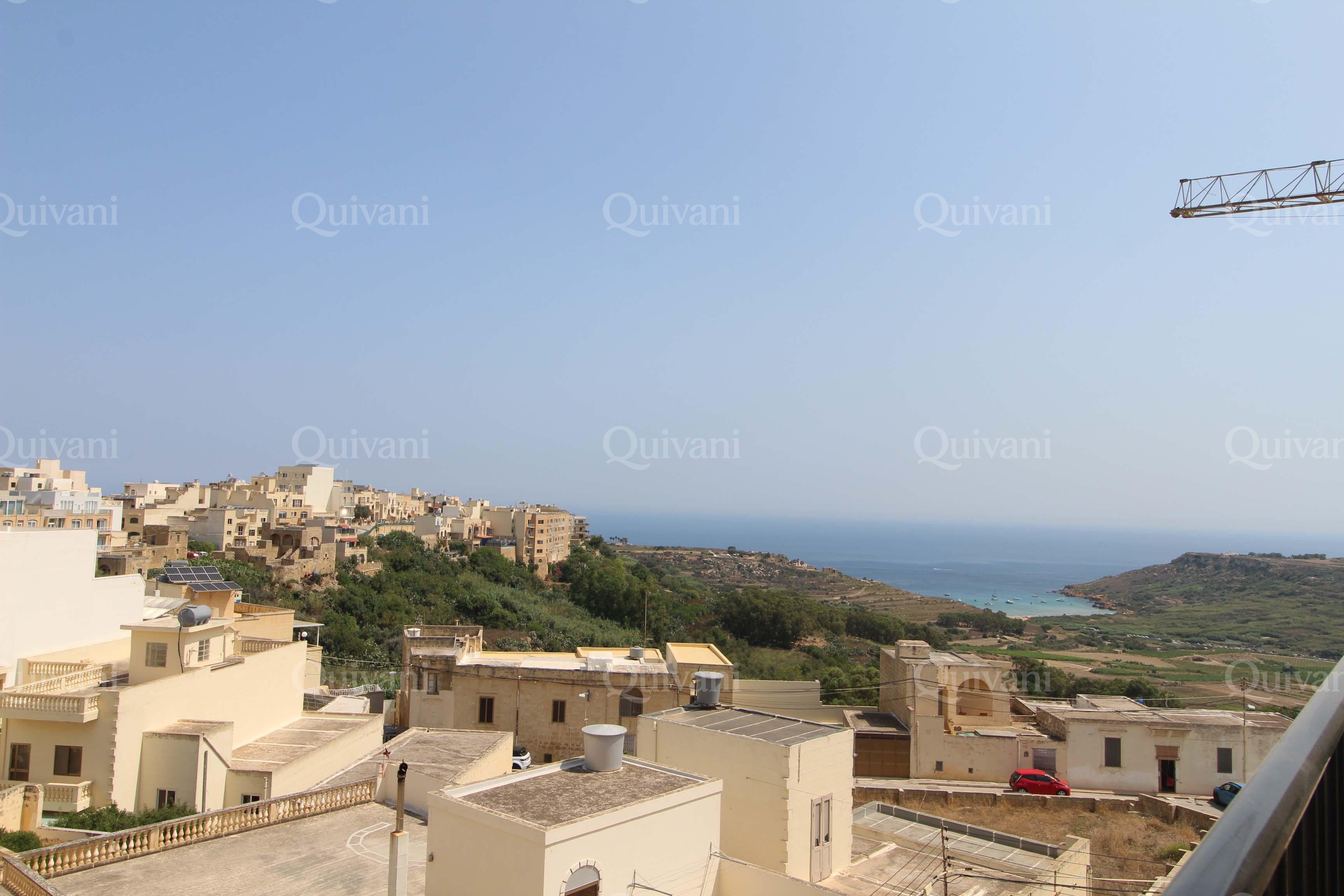Xaghra, Furnished Penthouse
