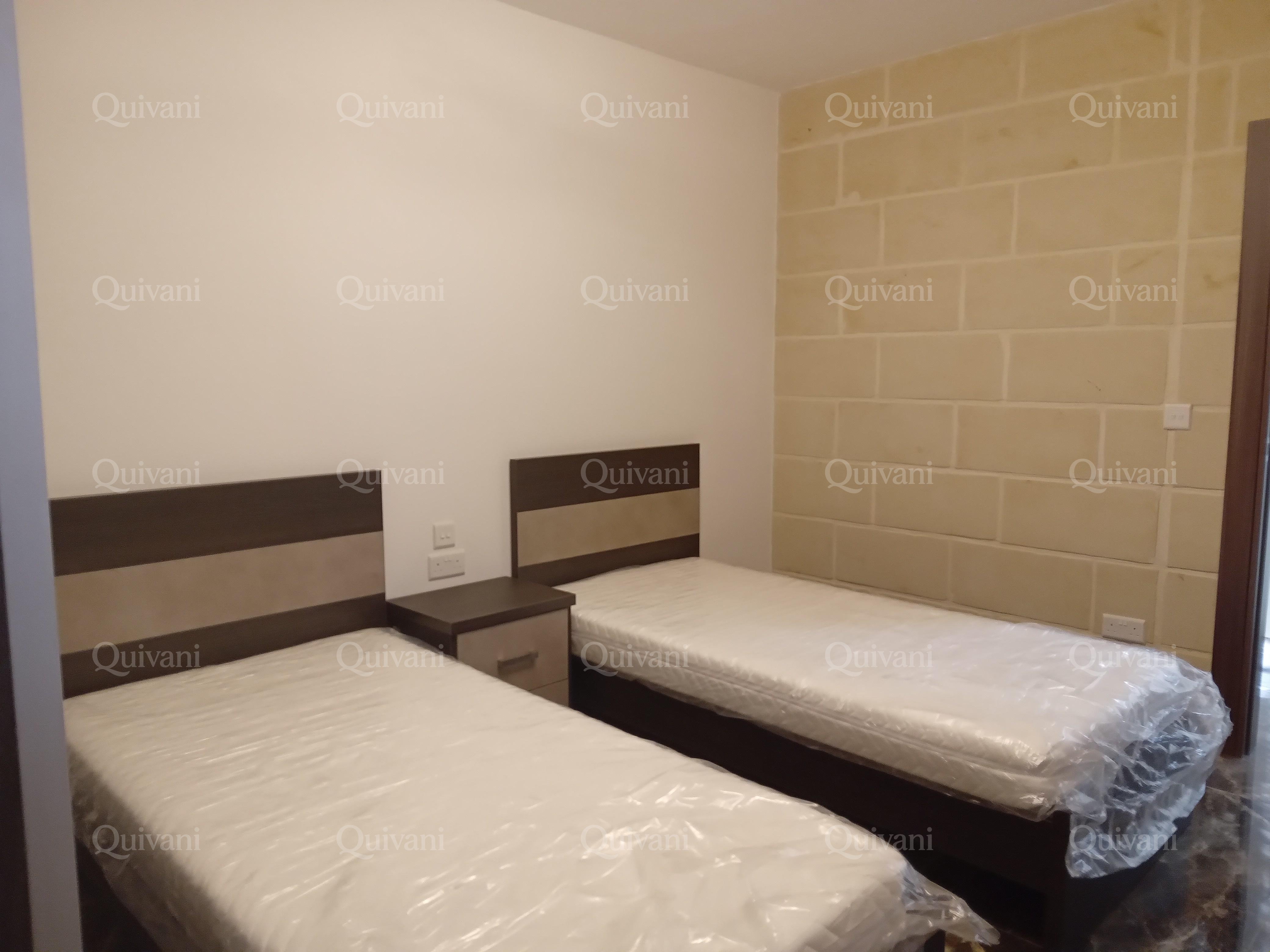 Xaghra, Furnished Penthouse
