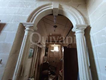 Qala, Unconverted House of Character