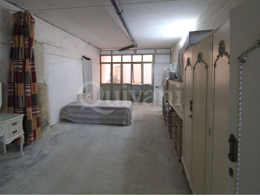 Xewkija, Finished Garage