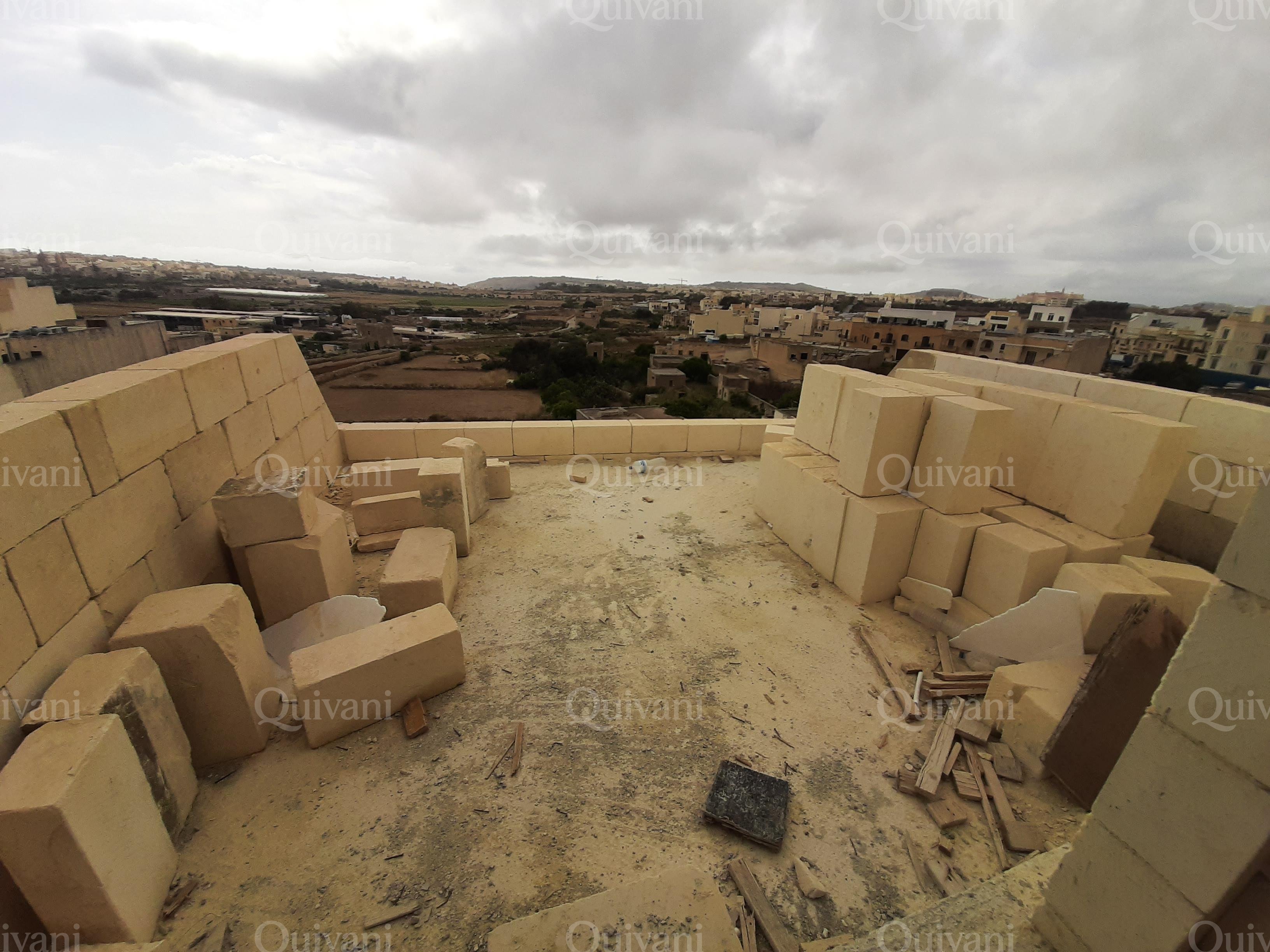 Xewkija, Shell form Penthouse