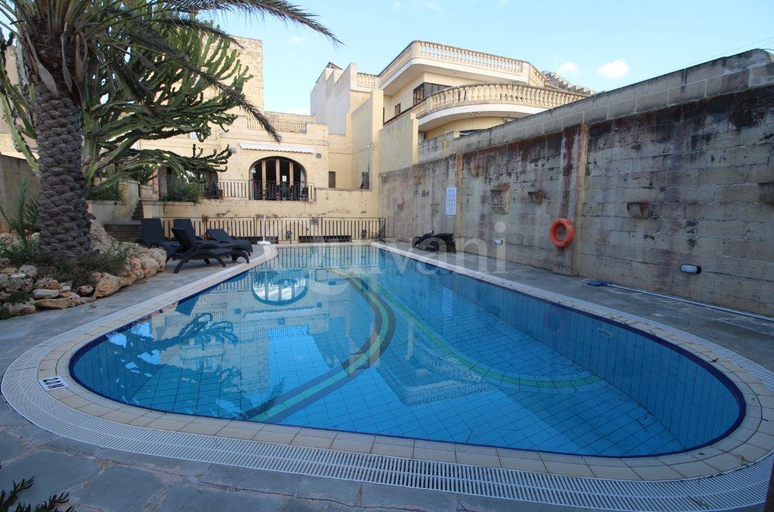 Gharb, Furnished House of Character