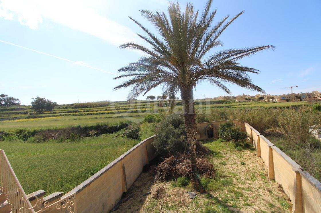 Gharb, Converted House of Character