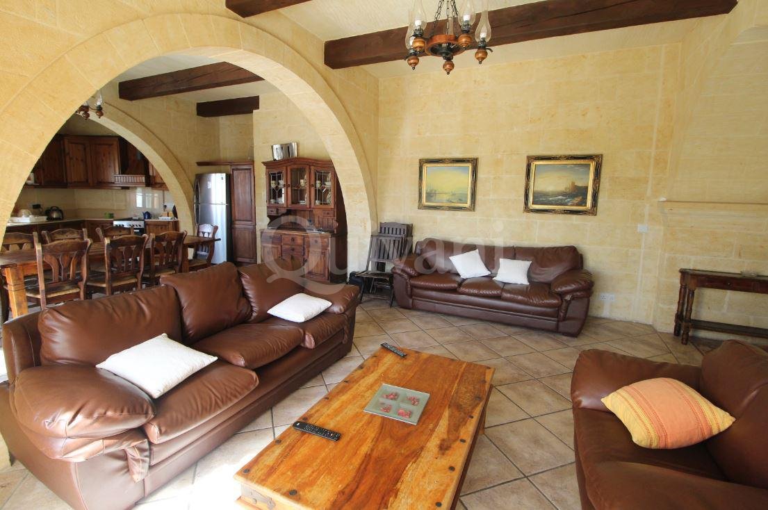 Gharb, Converted House of Character