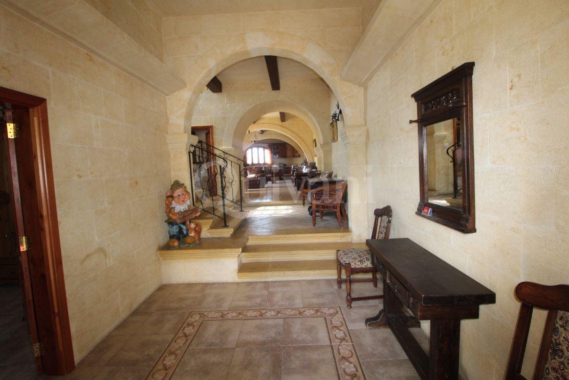 Gharb, Converted House of Character