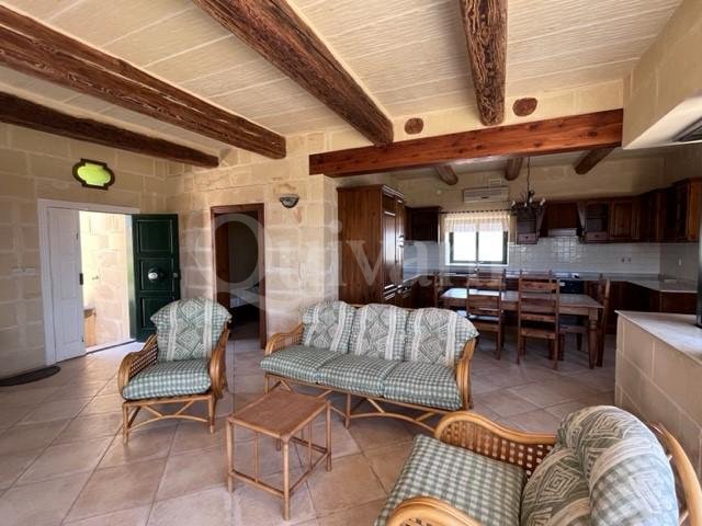 Xaghra, Furnished Semi-detached Bungalow