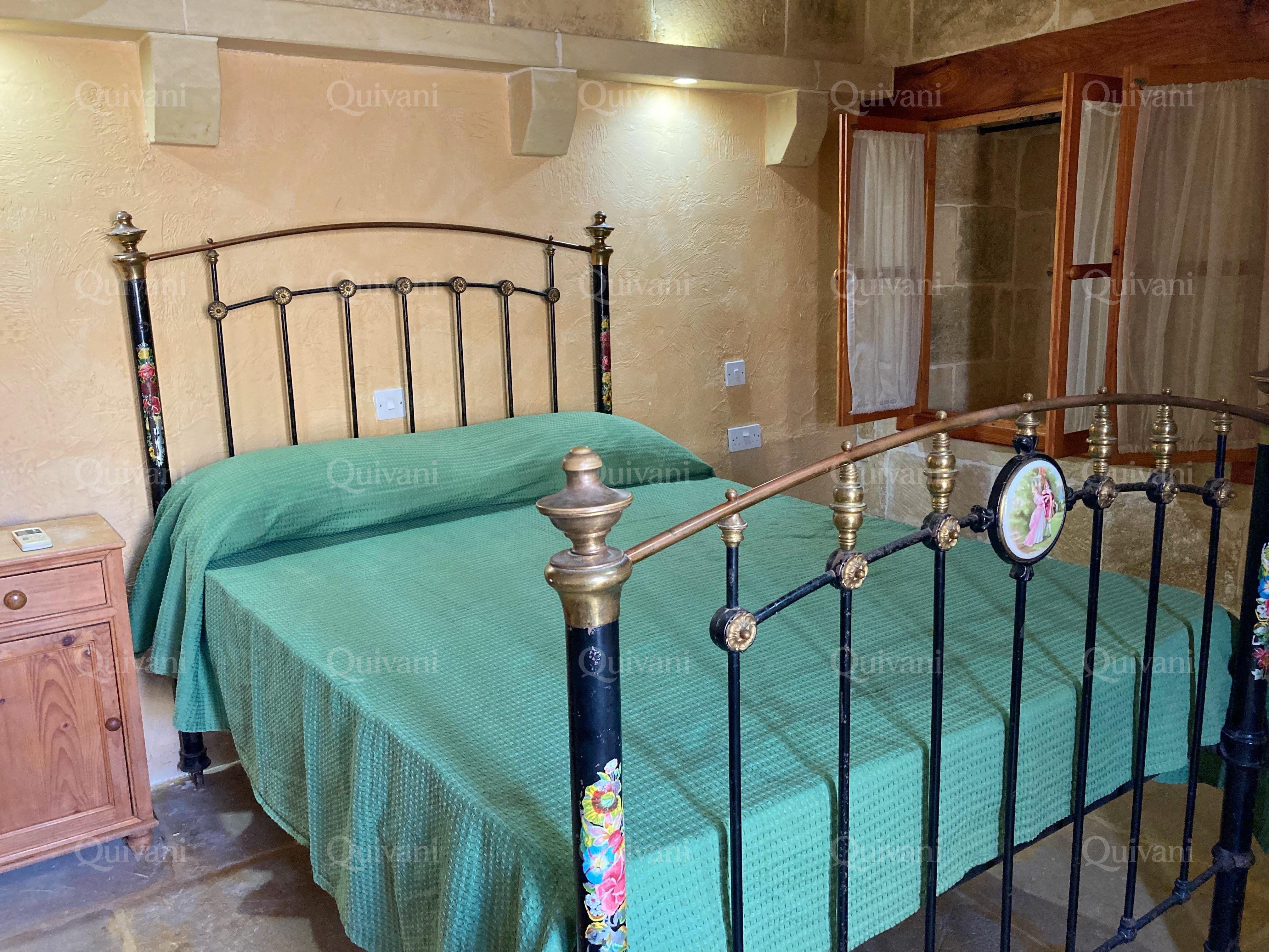 Xaghra, Furnished Farmhouse
