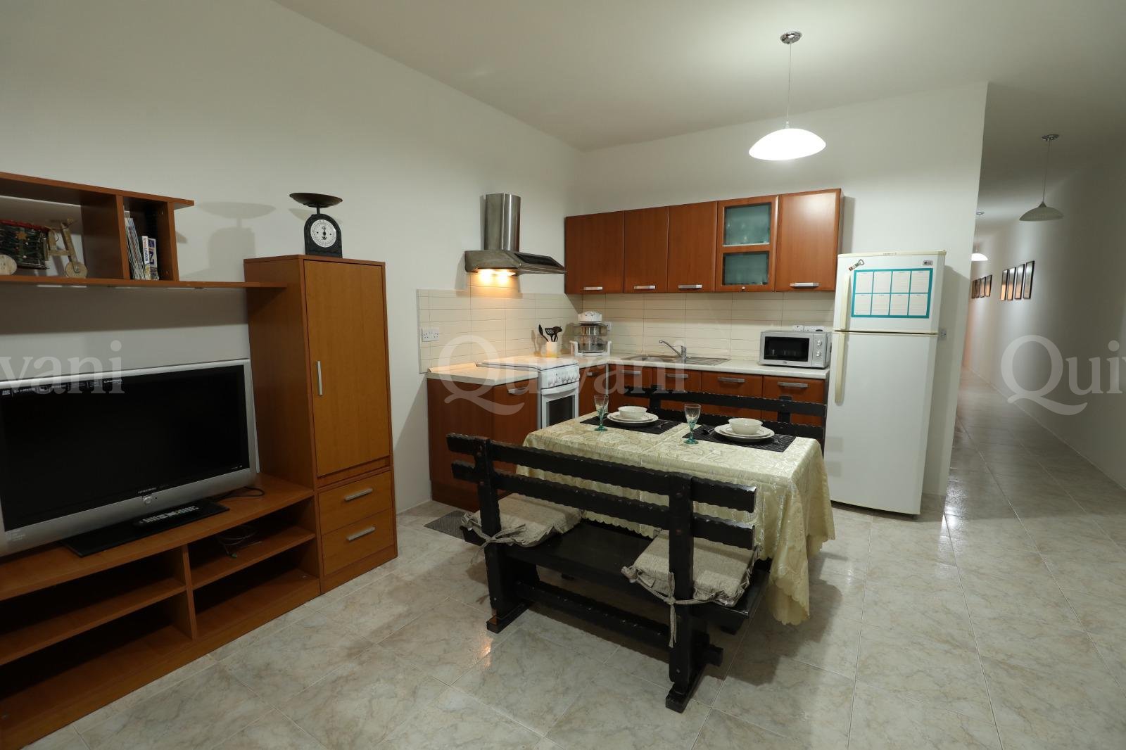 Marsalforn, Furnished Apartment