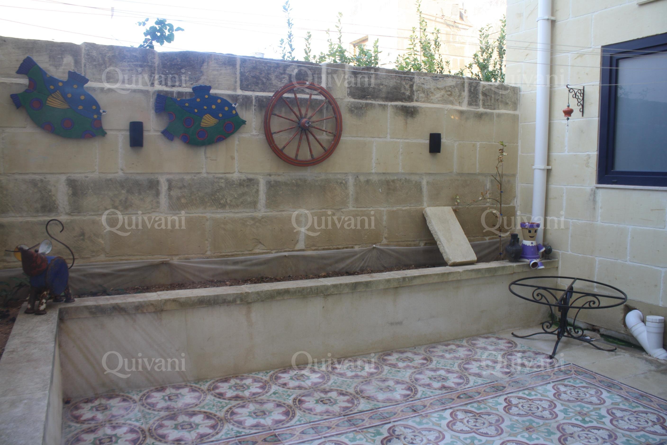 Nadur, Furnished Farmhouse