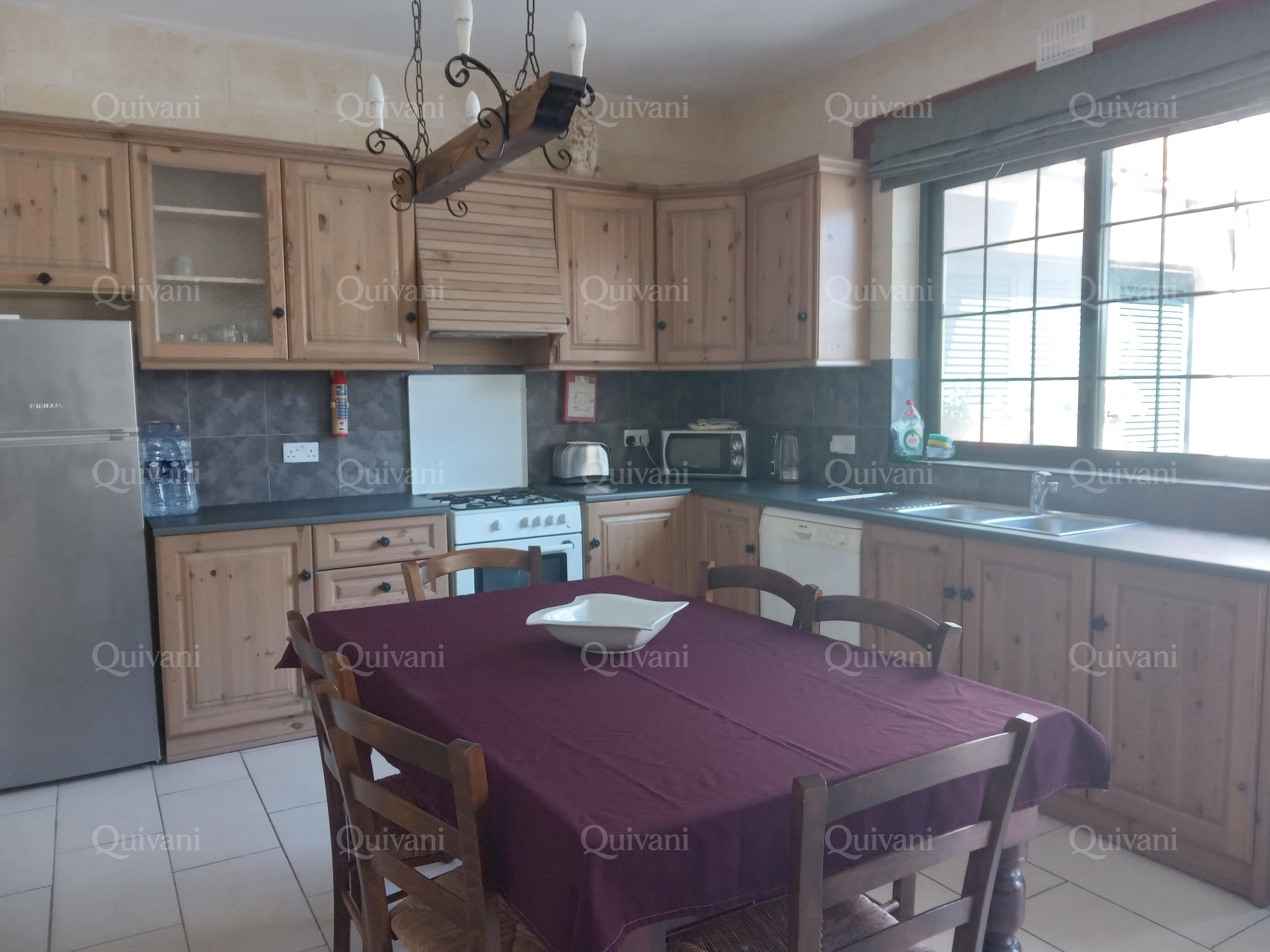 Sannat, Furnished Farmhouse