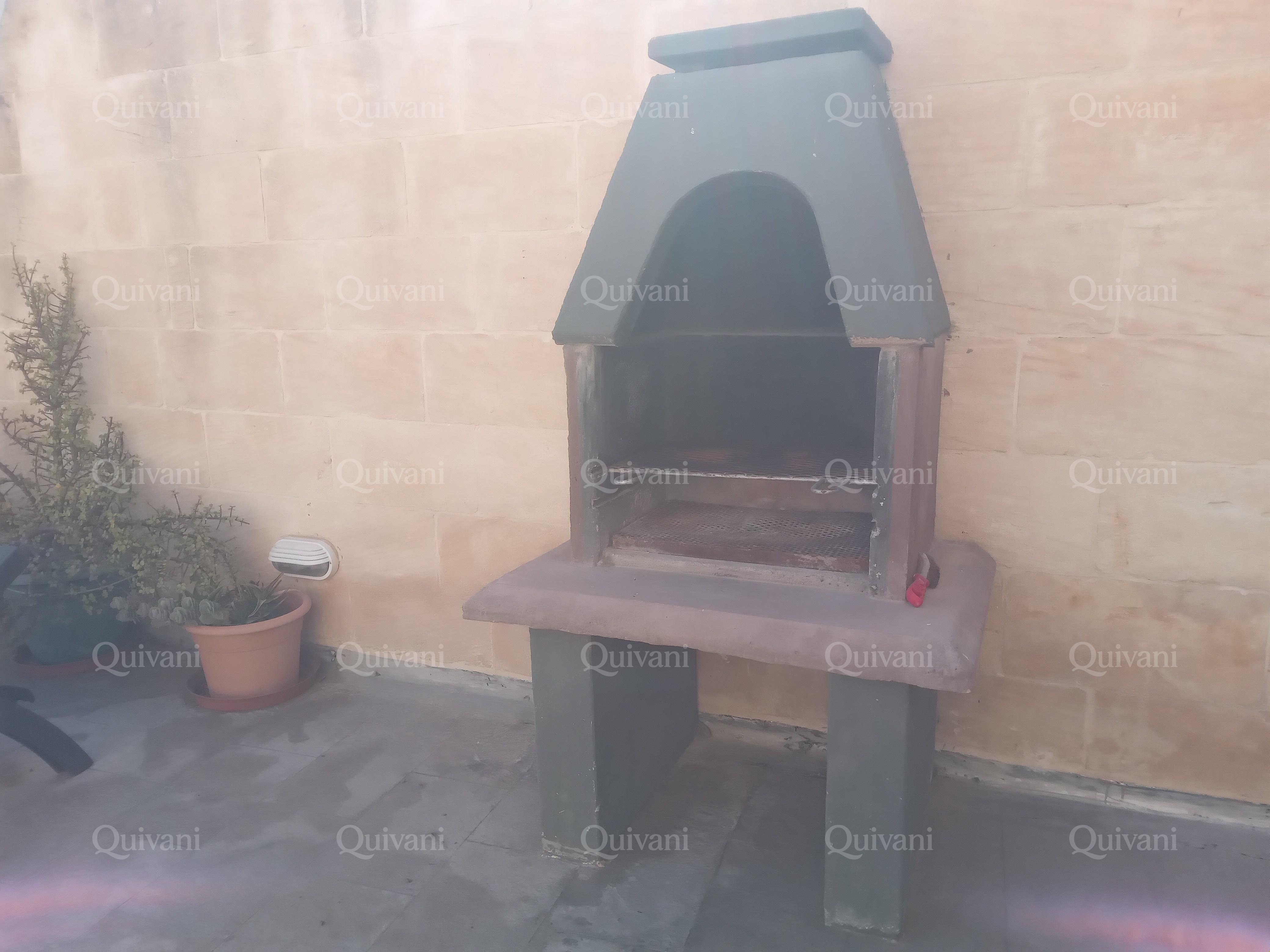 Sannat, Furnished Farmhouse