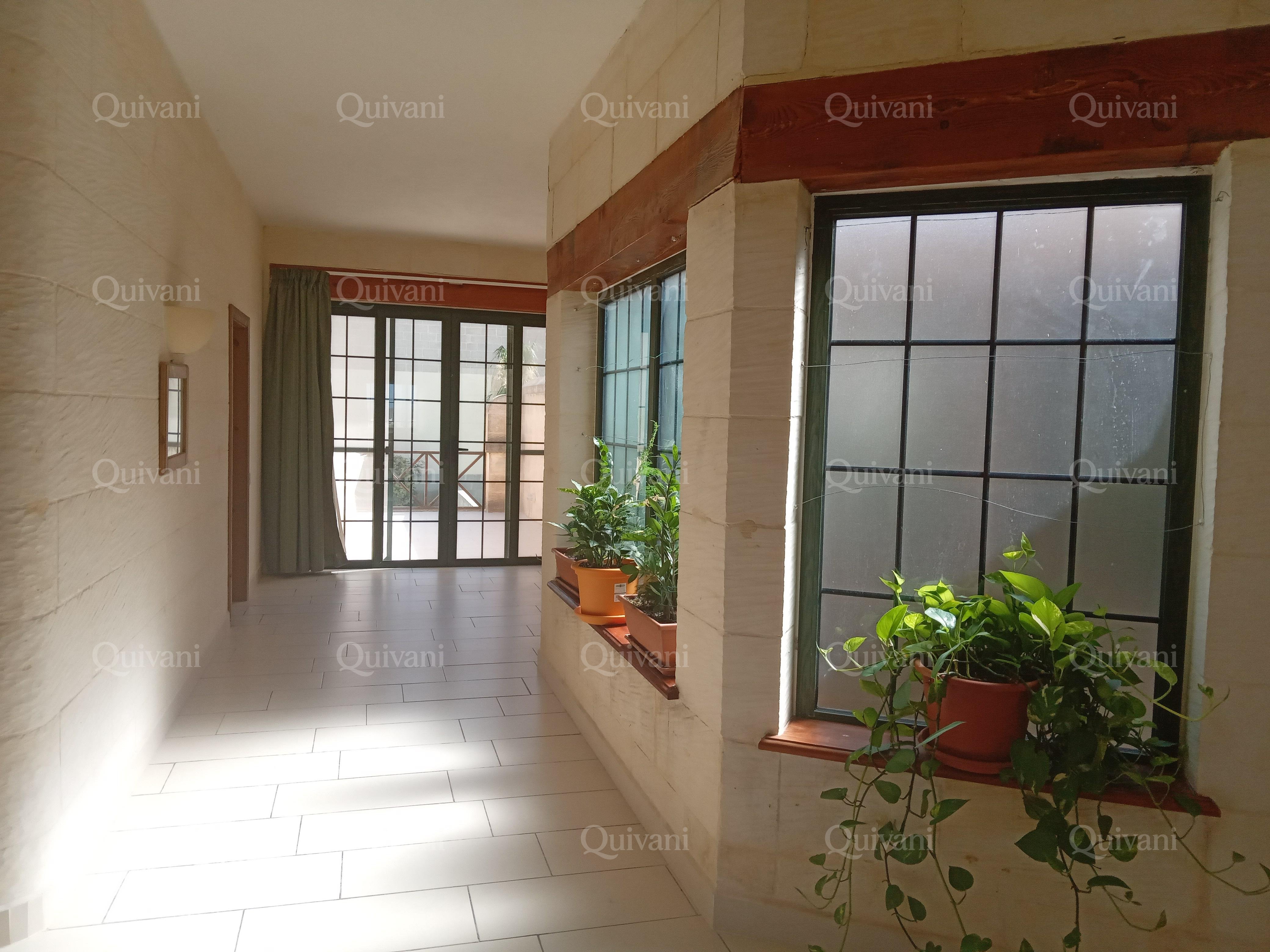 Sannat, Furnished Farmhouse