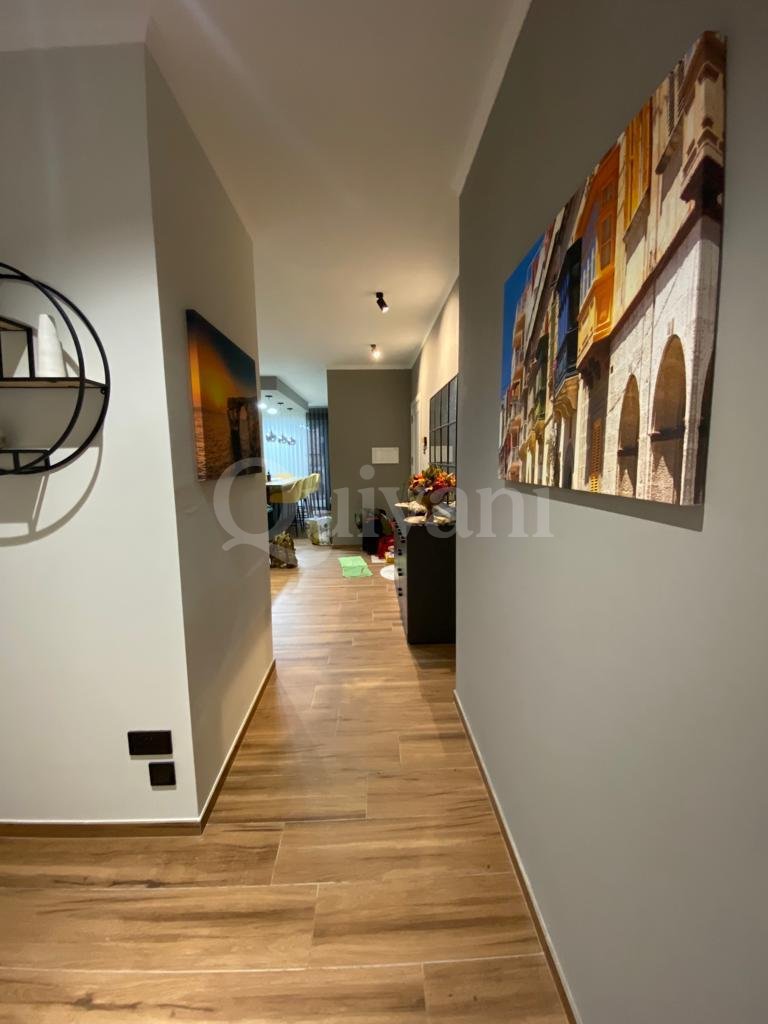 Marsalforn, Furnished Apartment