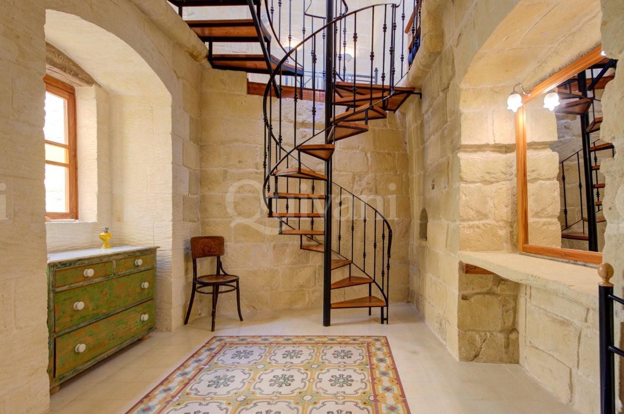 Gharb, Converted Farmhouse