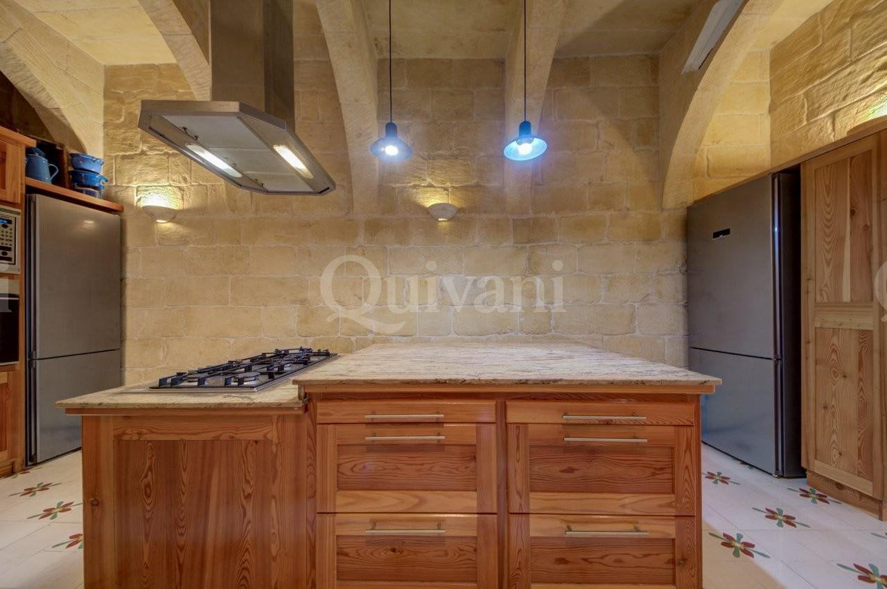 Gharb, Converted Farmhouse