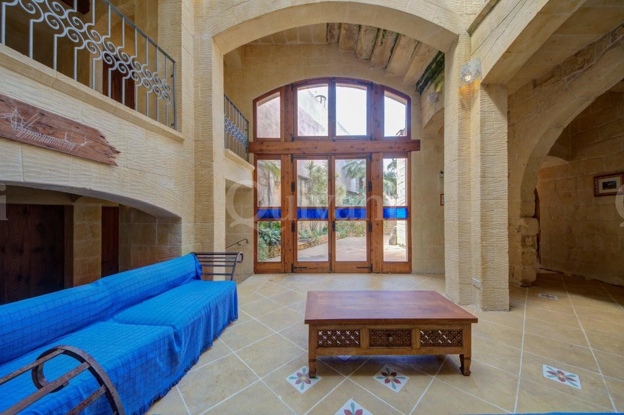 Gharb, Converted Farmhouse