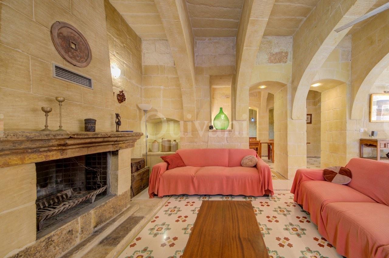 Gharb, Converted Farmhouse