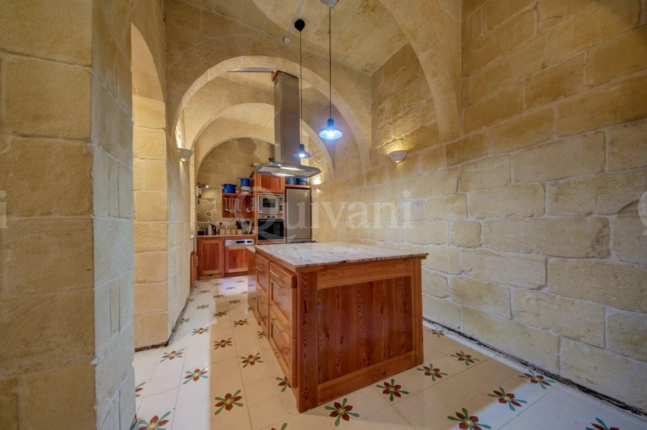Gharb, Converted Farmhouse