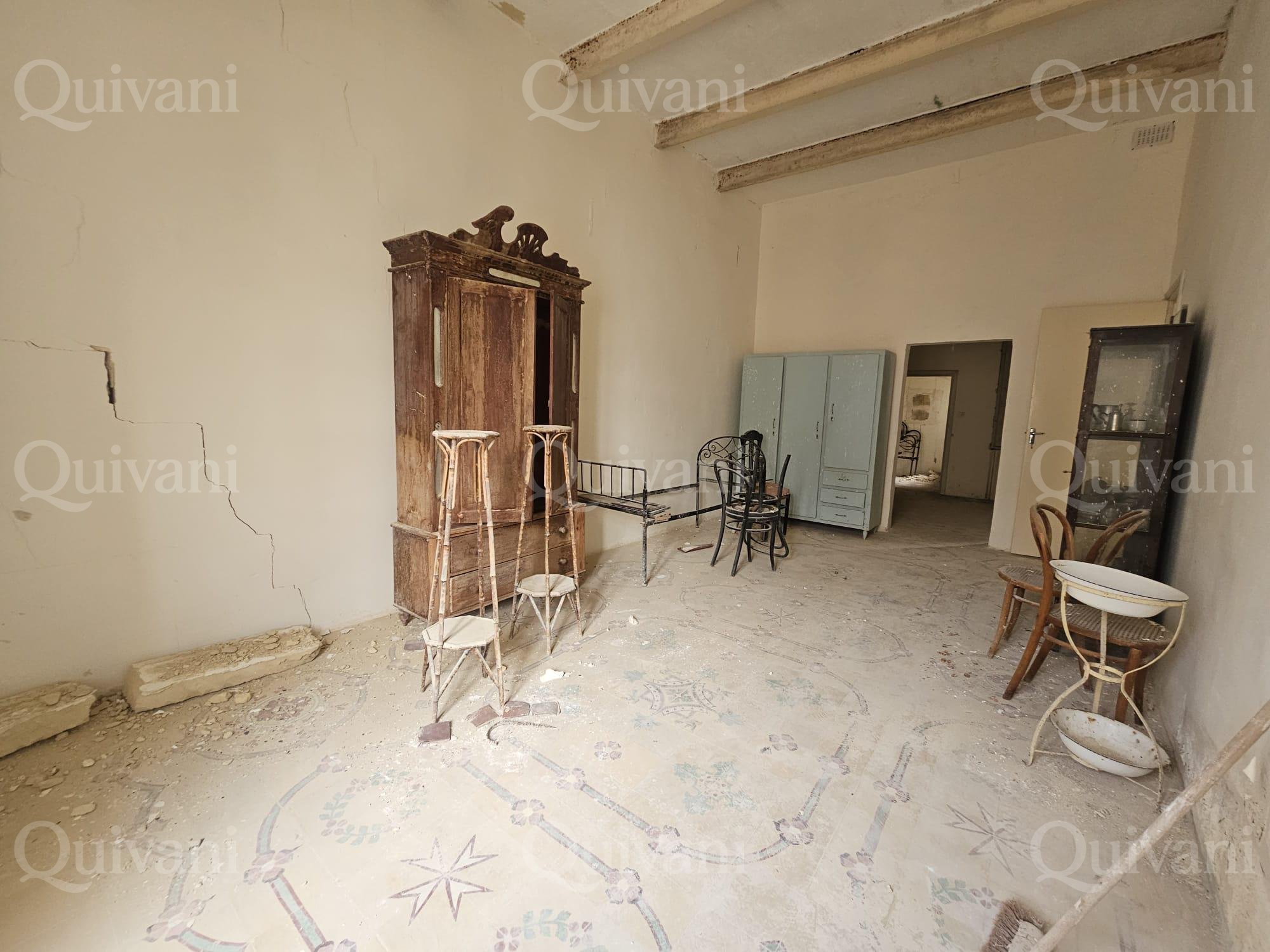 Kercem, Converted Townhouse