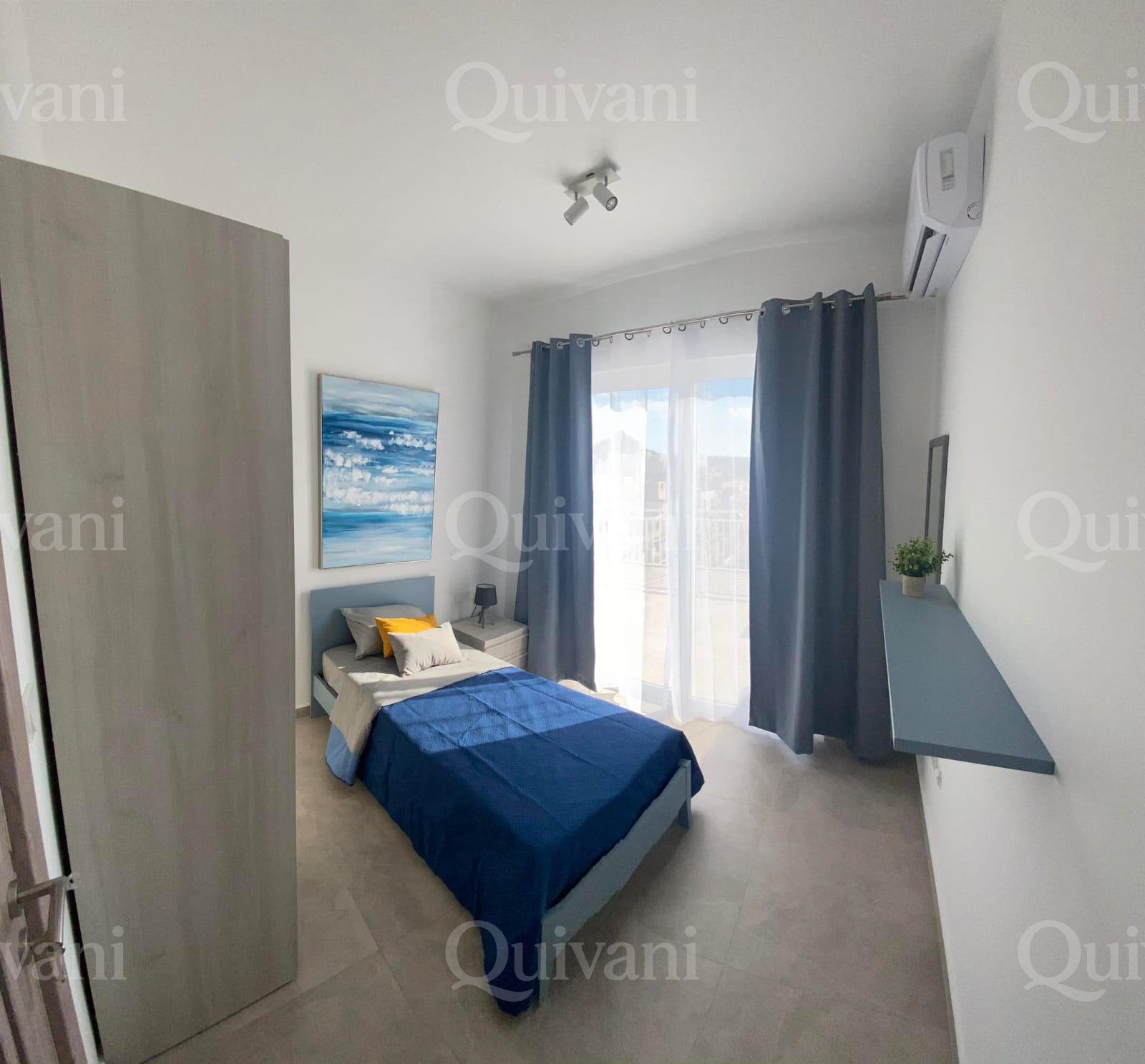 Marsalforn, Furnished Penthouse