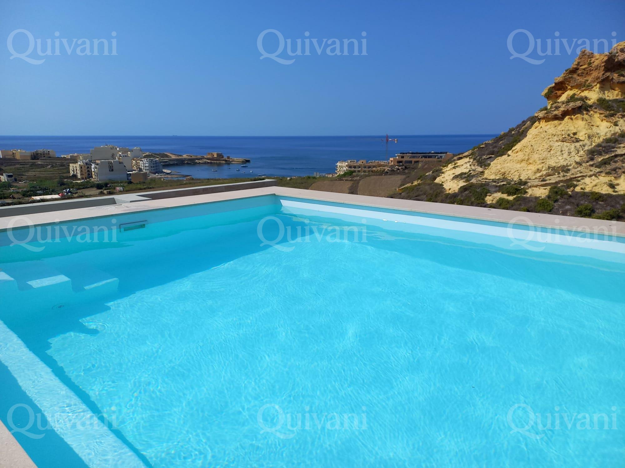 Marsalforn, Furnished Penthouse