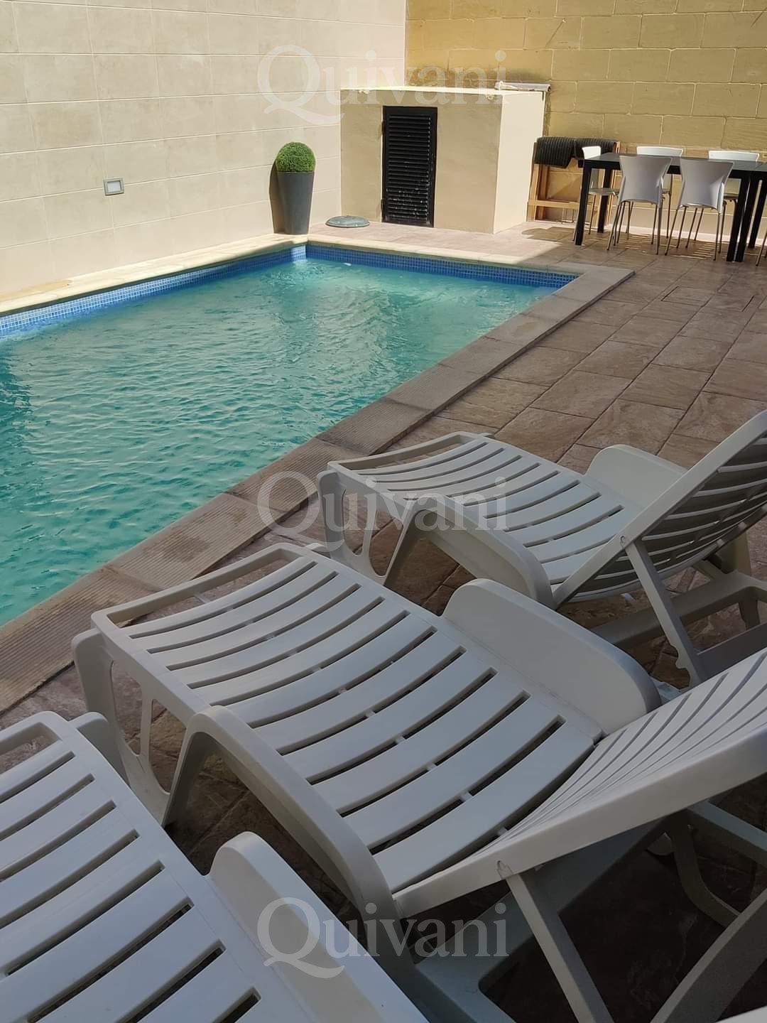 Qala, Furnished Farmhouse