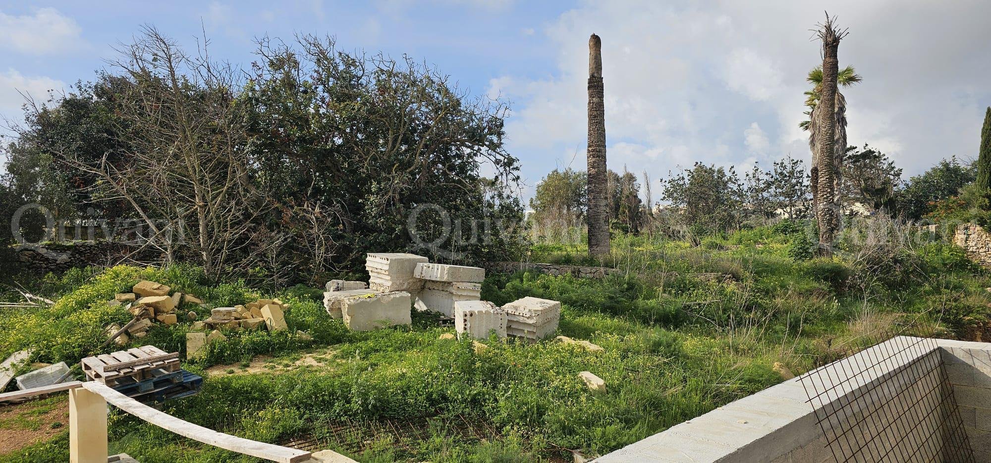 Qala, Shell Form Villa