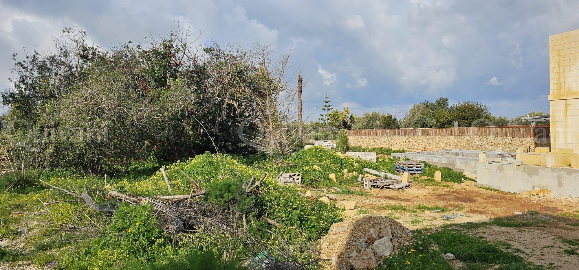Qala, Shell Form Villa