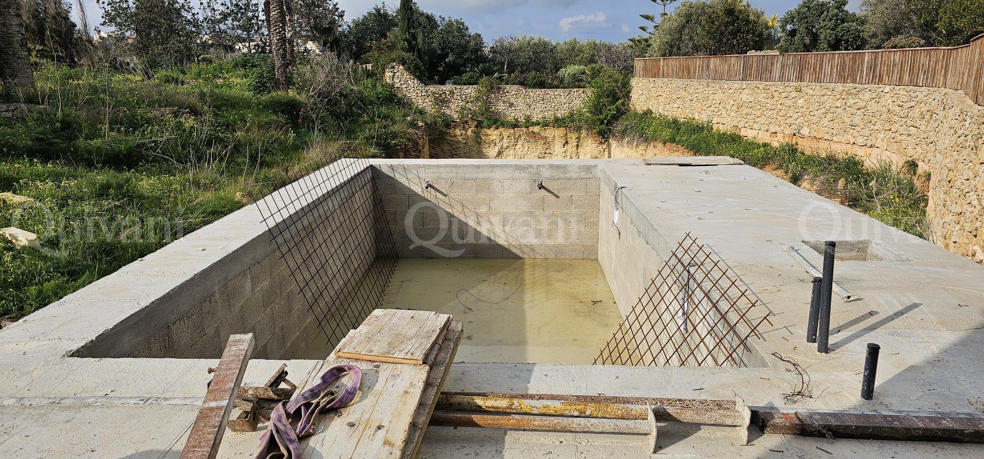 Qala, Shell Form Villa