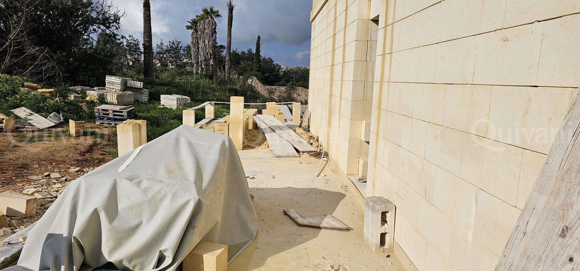 Qala, Shell Form Villa