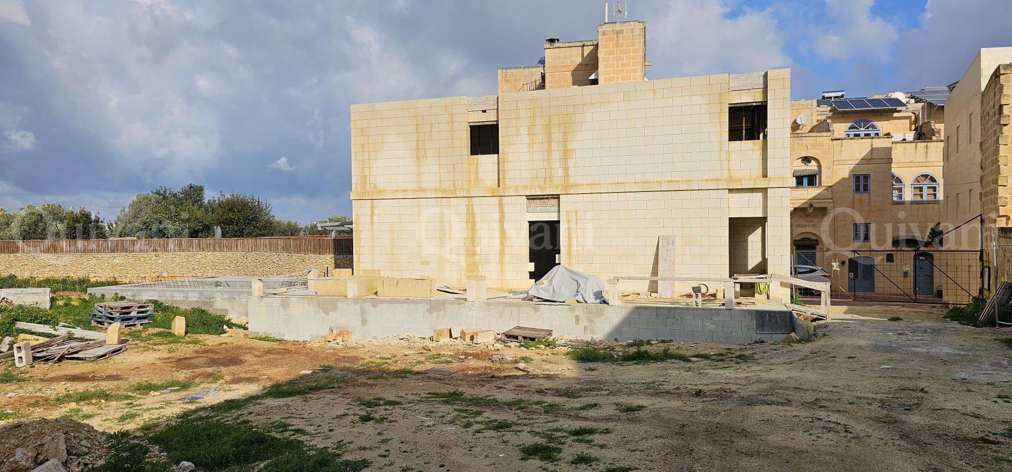 Qala, Shell Form Villa