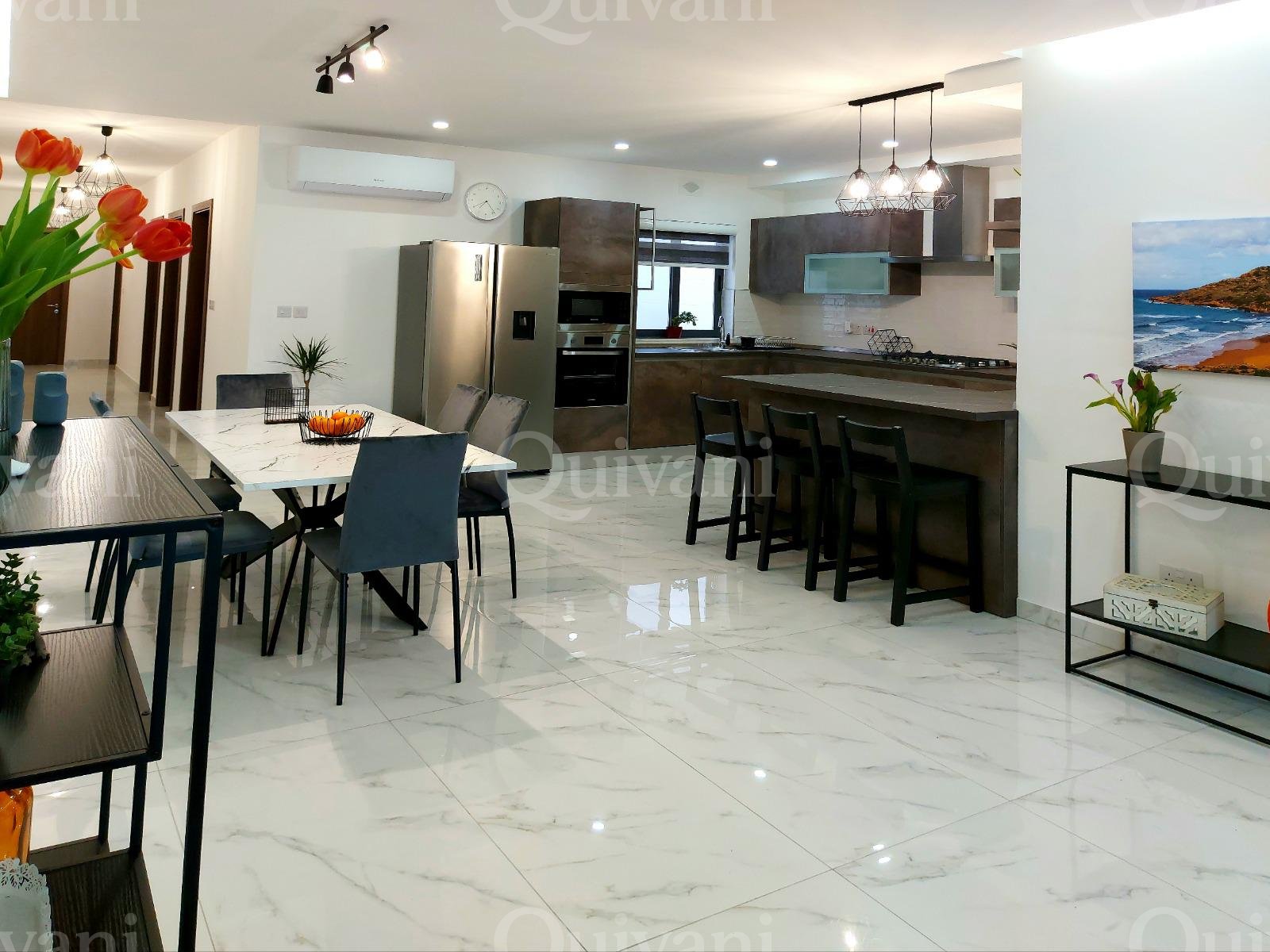 Xaghra, Furnished Penthouse