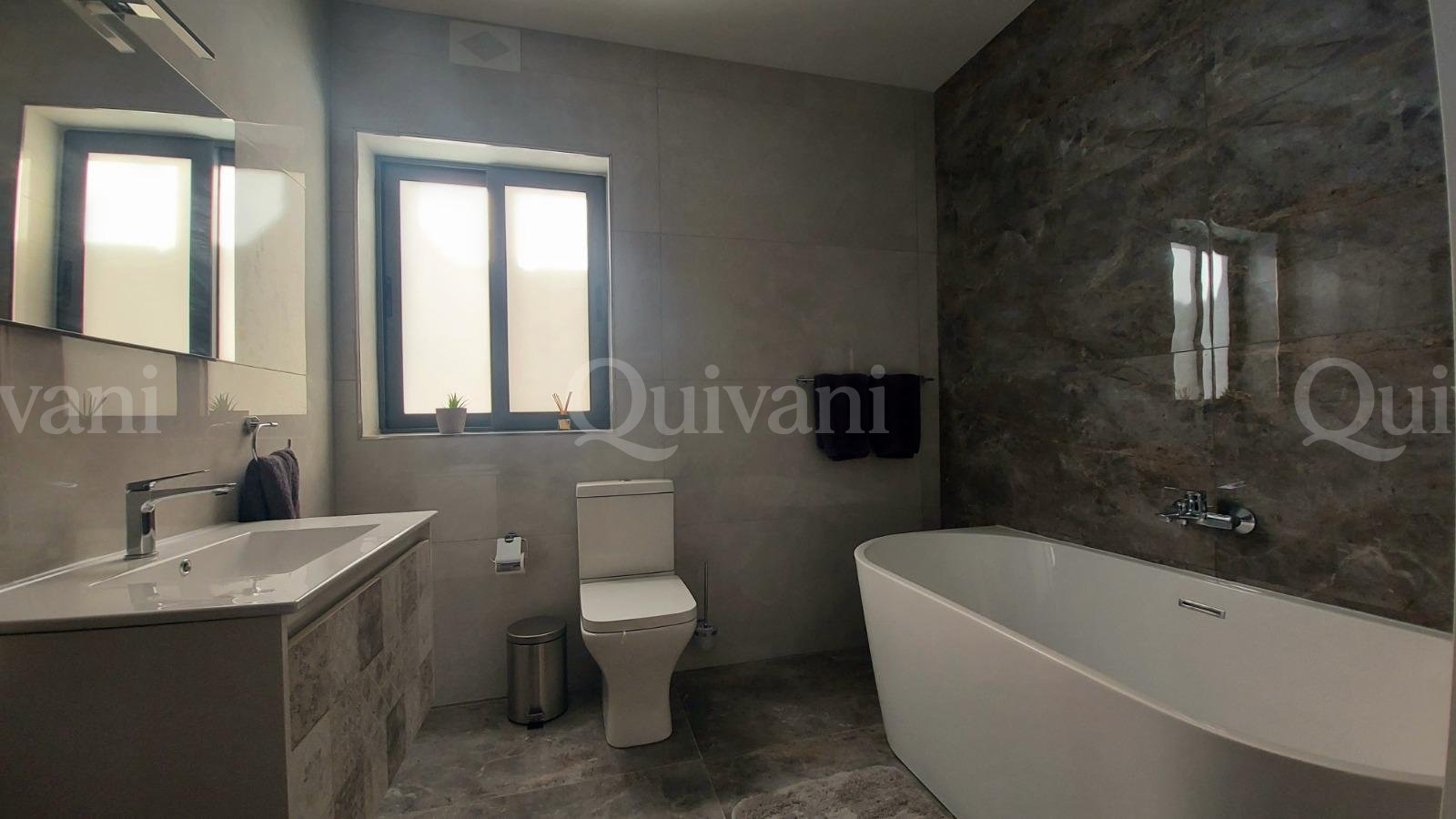 Xaghra, Furnished Penthouse