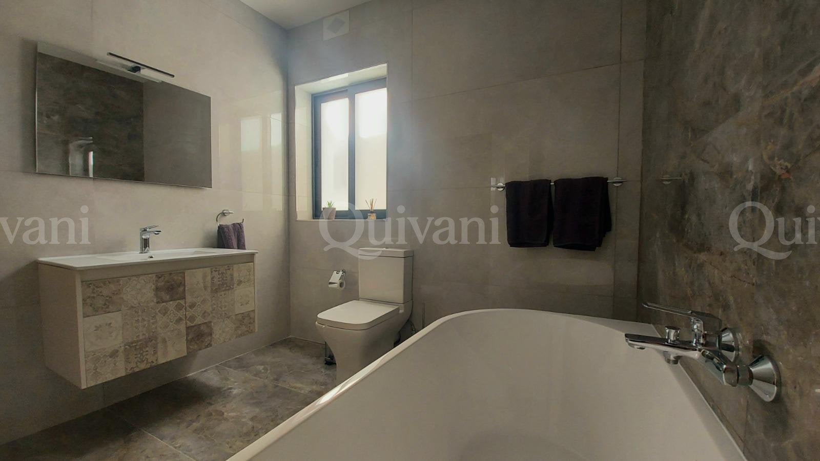 Xaghra, Furnished Penthouse