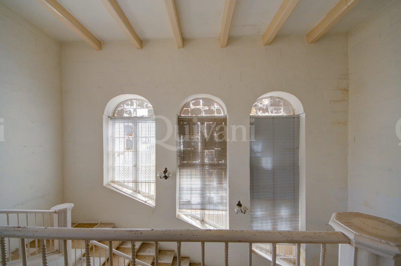 Victoria, Unconverted House of Character