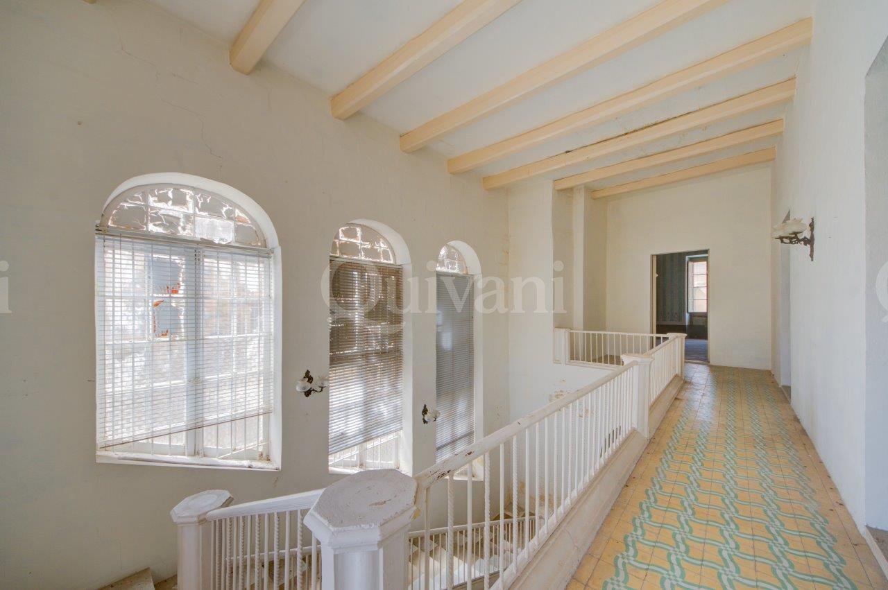 Victoria, Unconverted House of Character