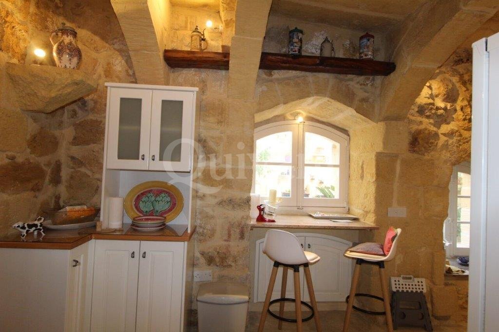 Zebbug (Gozo), Furnished Farmhouse