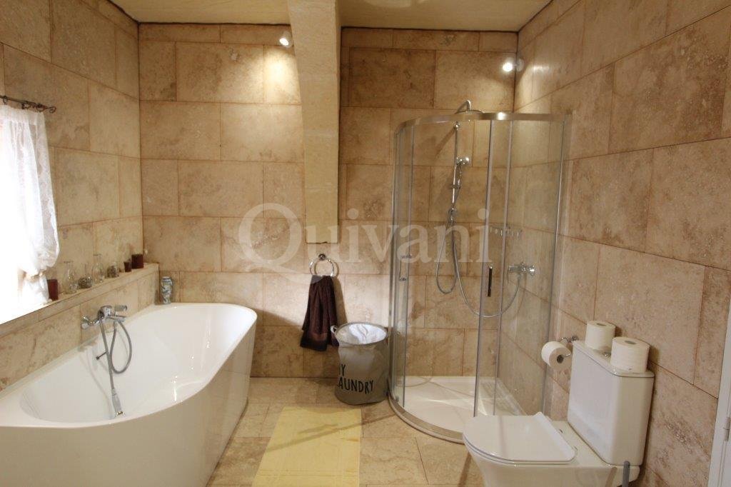 Zebbug (Gozo), Furnished Farmhouse