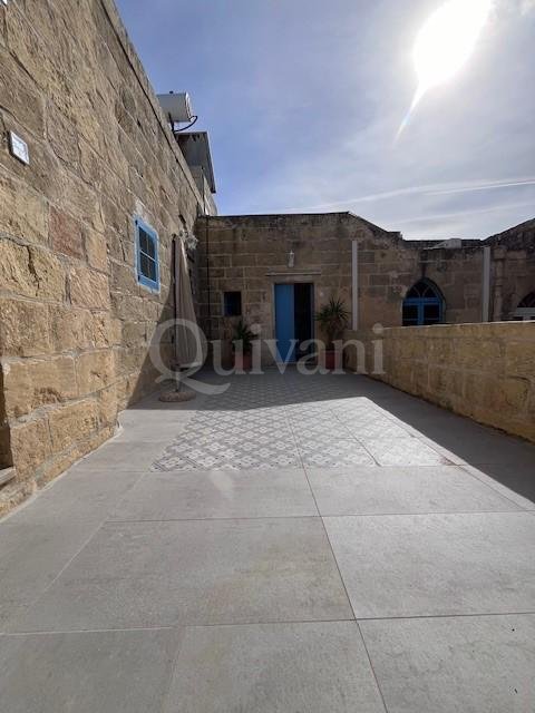Gharb, Furnished Farmhouse