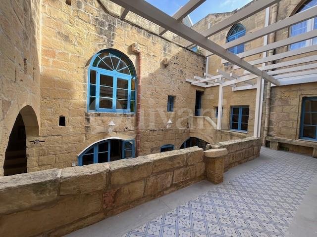 Gharb, Furnished Farmhouse