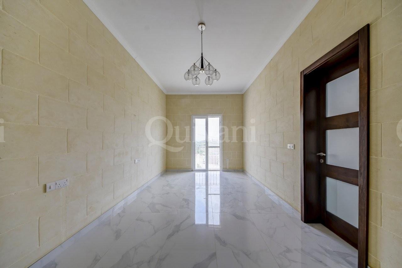 Gharb, Finished Villa
